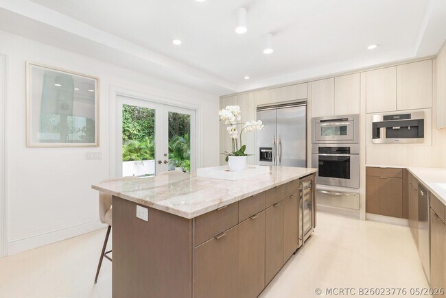 443 Seaview Ave