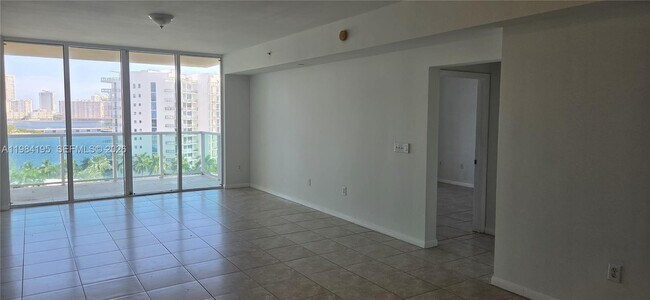 3330 NE 190th St Unit 1018
