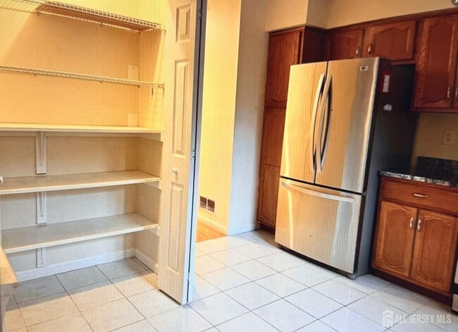 Photo - 2802 Deerfield Dr