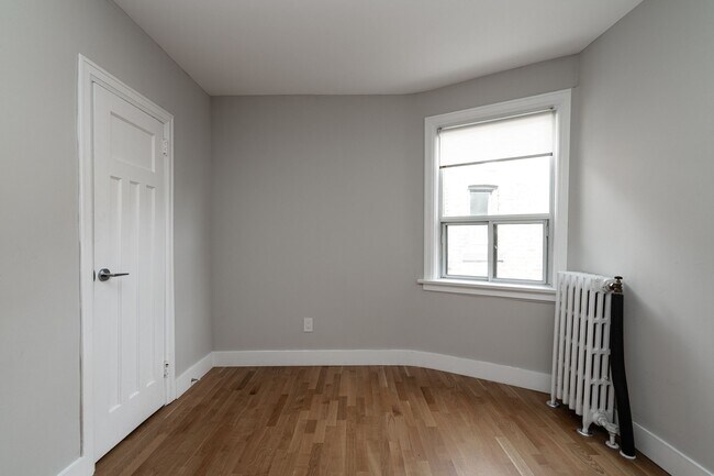 Photo - 145 Arlington Avenue Unit 5