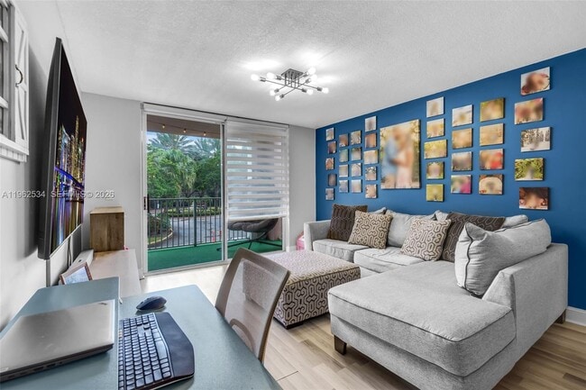 Photo - 12178 St.Andrews Pl Unidad 205