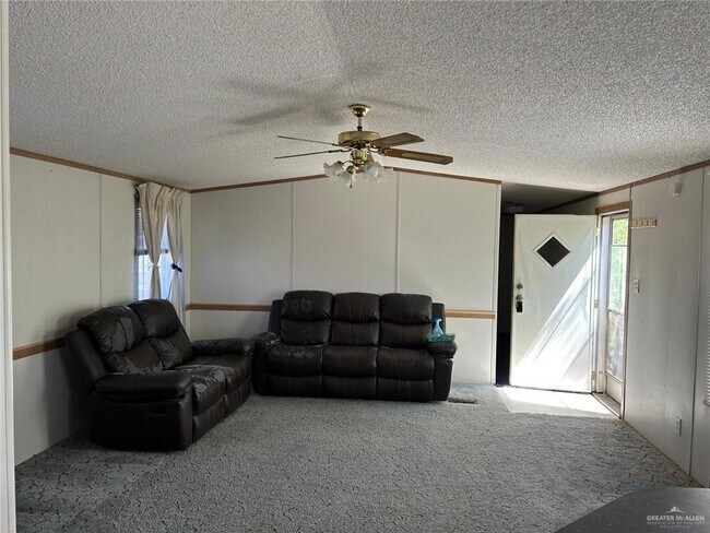 24951 Palmera Dr