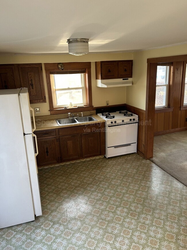 Photo - 45 Getchell Corner Rd