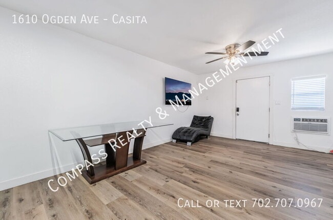 Photo - 1610 E Ogden Ave