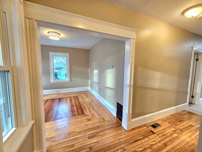 Photo - 10 Alton Rd Unit 10