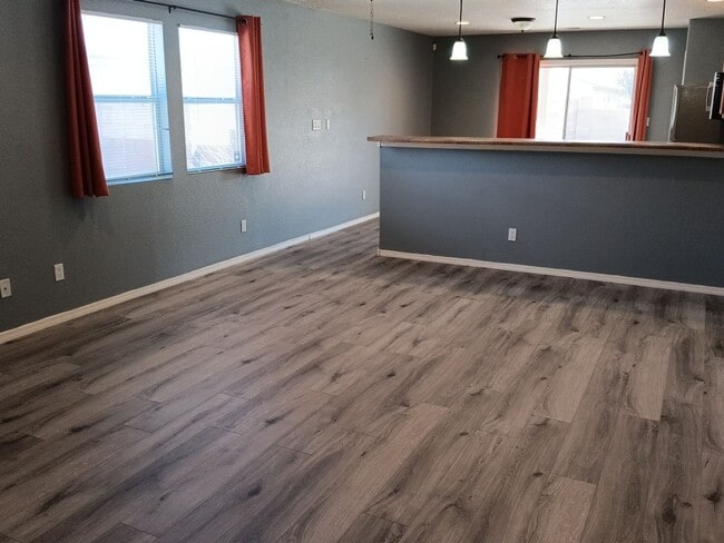 Photo - Beautiful 3 Bedroom 2 Bathroom Home Located in Ventana Ranch!!