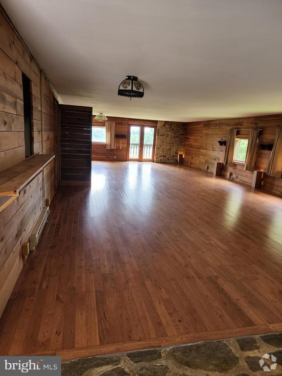 Building Photo - 9625 Hoffman-Seachrist Rd Rental