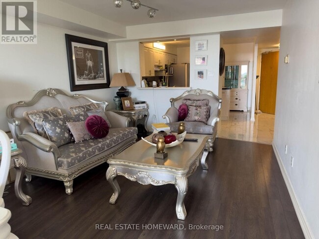 Photo - 708 Sheppard Ave E Unité 708
