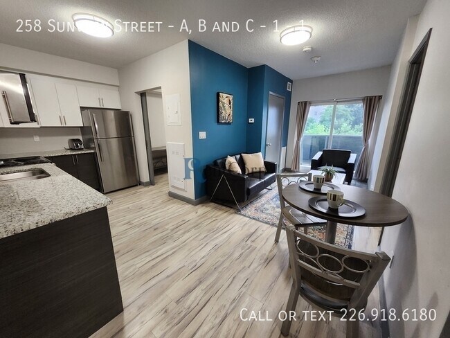 Photo - 258 Sunview St