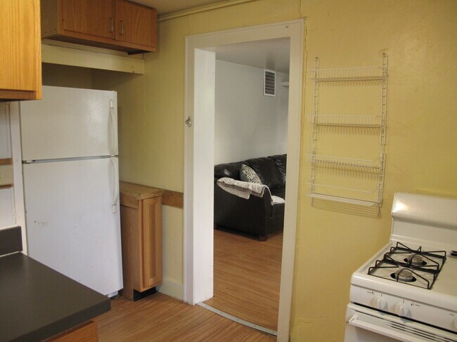 Photo - 409 Dryden Rd Unit 1