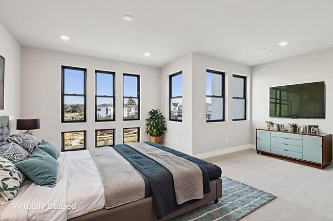 Master bedroom - 137 8th St