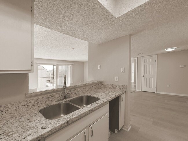 Photo - 2816 S Bartell Dr Unit 34