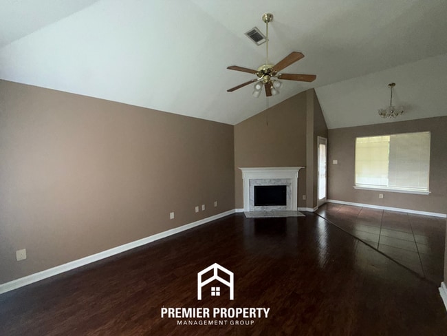 3BR/2BA Bartlett Rental with Marble Fireplace, High Vaulted Ceilings & Fenced Yard