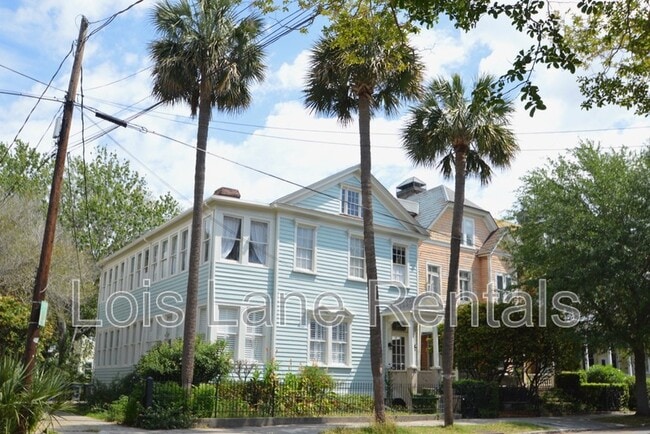 Building Photo - 168 Broad St Unit A