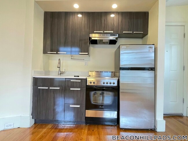 Photo - 24 Joy St Apartment Unit 3