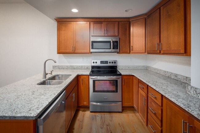 Photo - 591 Terrace Blvd