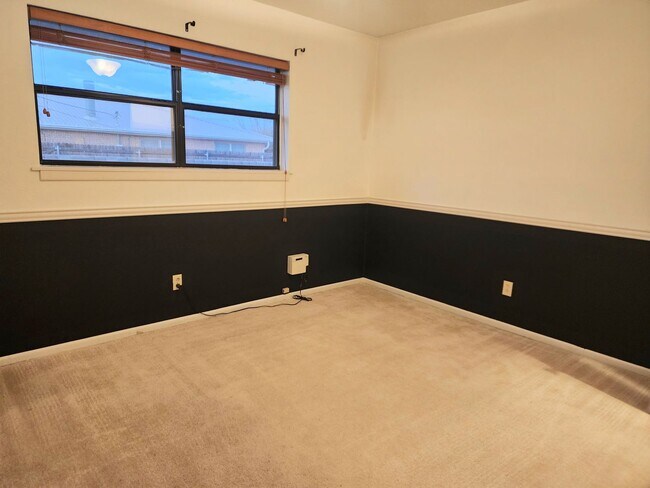 Photo - 1209 Libra Dr