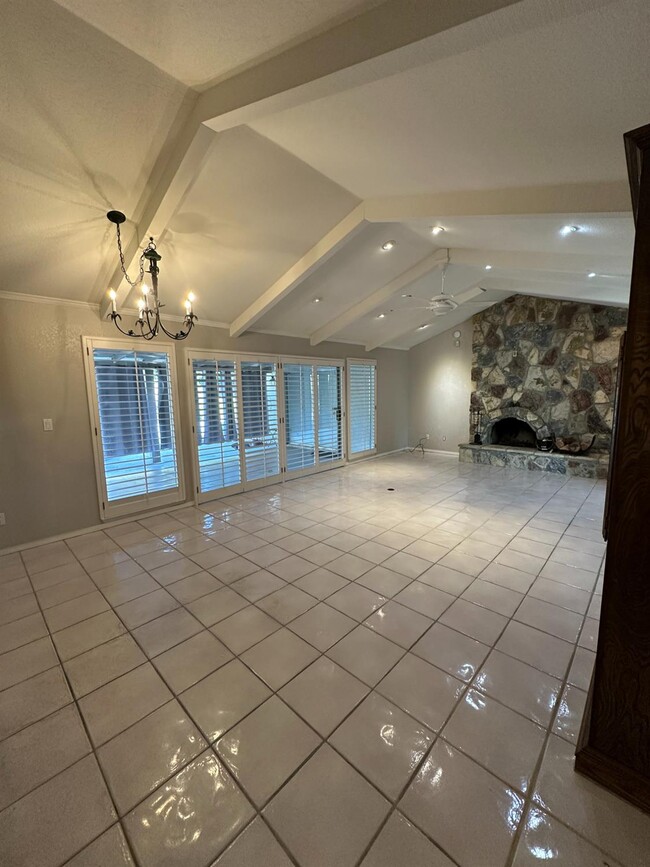 Photo - 5167 N Pleasant Ave