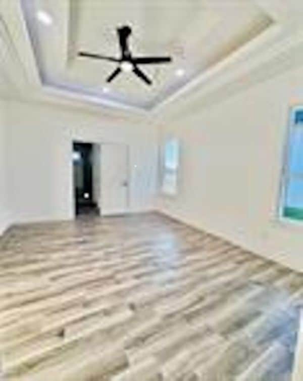 Photo - 2304 E Tamarindo Dr