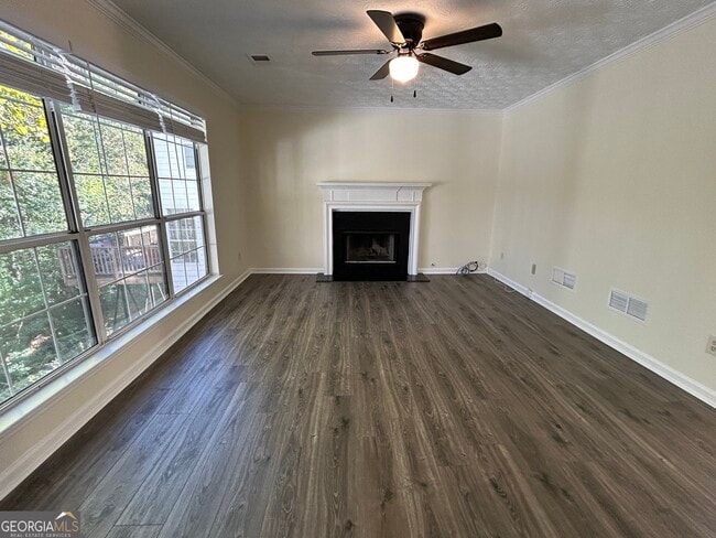 Photo - 4800 Streamside Dr