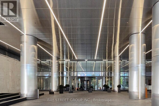 Photo - 3 Concord Cityplace Wy Unité 5710