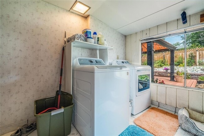 Building Photo - 6622 Harlan St