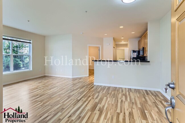 Photo - Cute Ground-Floor Condo in Beaverton – $30...