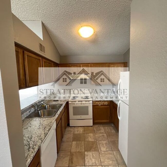 Photo - 3893 W Denver St