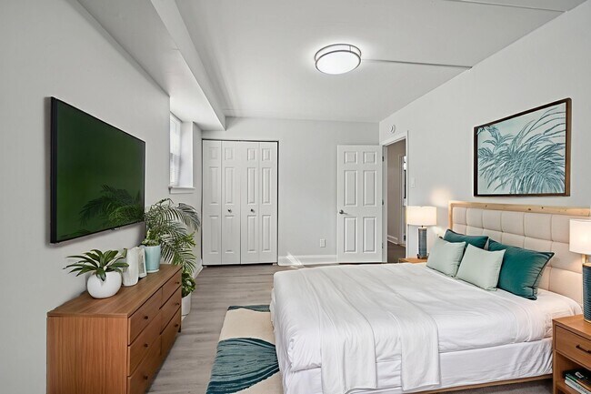 Bedroom
