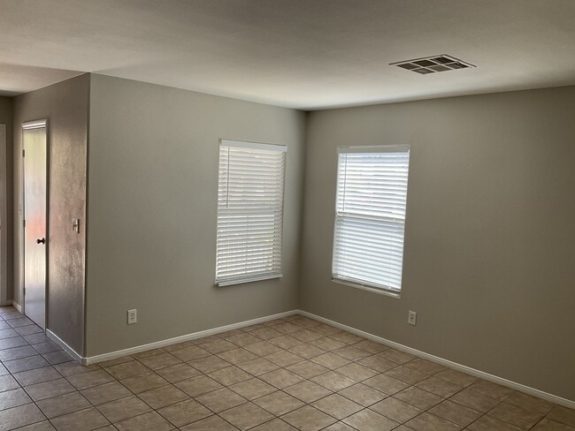 8975 Spring Peeper Ave