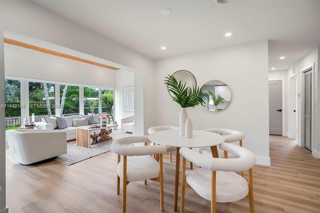 Photo - 2621 SW 19th St