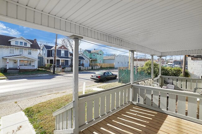 Photo - 1336-1338-1338 Sullivant Ave Unidad 1336