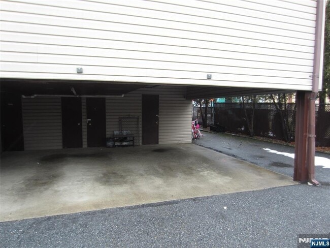 Photo - 233 Midland Ave Unit 113