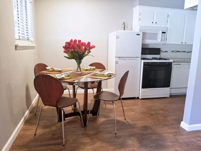 1B/1B Beautiful Apartment!! **ALL BILLS PA... - 1B/1B Beautiful Apartment!! **ALL BILLS PA...