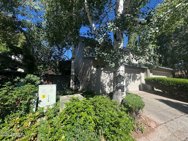 Building Photo - 4170 E Spring Meadows Cir Rental