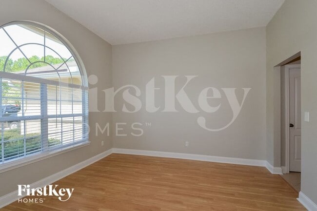 Photo - 112 Glen Oaks Dr