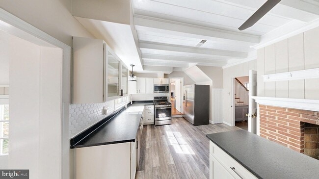 Photo - 7309 River Rd