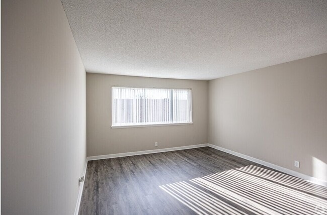 1005 Hickory Hill Ln Unidad C110