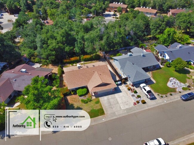 Photo - 1844 Breckenwood Dr