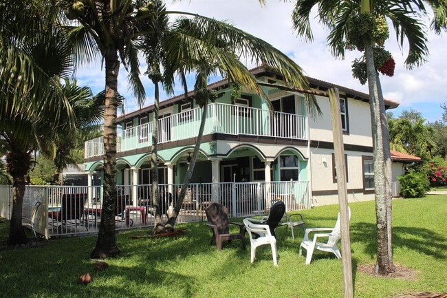 Photo - 13847 Geranium Pl