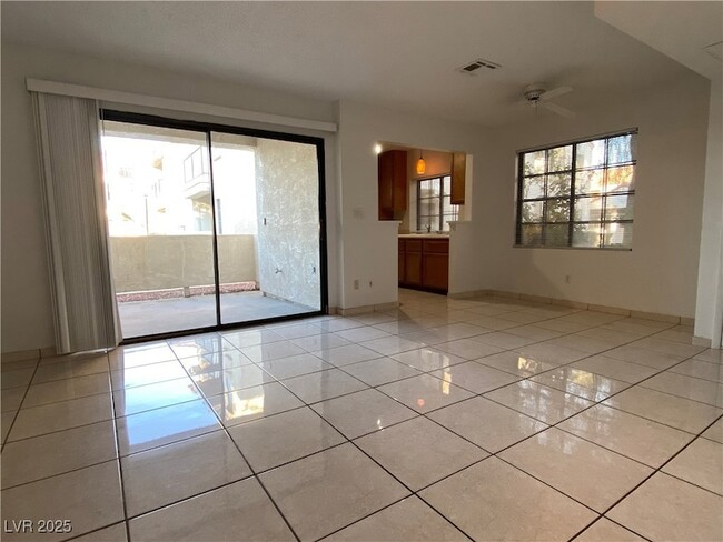 Photo - 4872 Nara Vista Way Unit 104