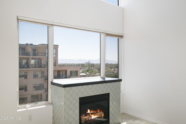 Photo - 17 W Vernon Ave Unit 619
