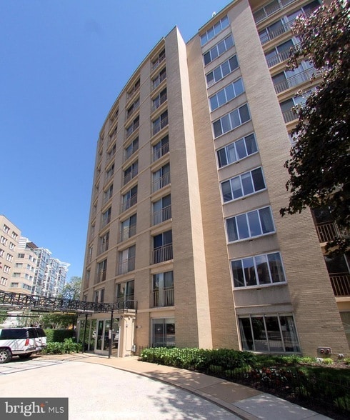Photo - 1239 Vermont Ave NW Unit 904