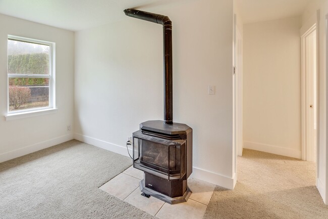 Photo - $500 OFF YOUR FIRST MONTH’S RENT – Limited Time Special!