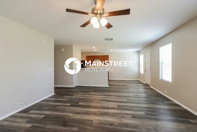3 Bedroom Pet-Friendly Home in Houston, TX with Main Street Renewal