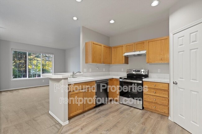 Photo - 2310 NW Roseburg Terrace