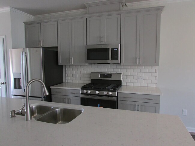 Room in Townhome on Hemlock Cone Wy