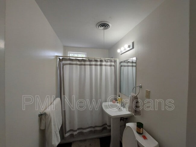 Photo - 12 Oaklawn Dr