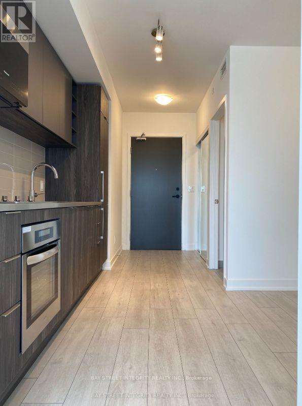 Photo - 2033 Kennedy Rd