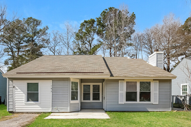 Charming 4 Bedroom in Ladson, SC! - Charming 4 Bedroom in Ladson, SC! Casa